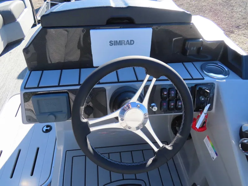 Slide: The Image of Premier Solaris 230 RL (28 PTX) 2026 - 22