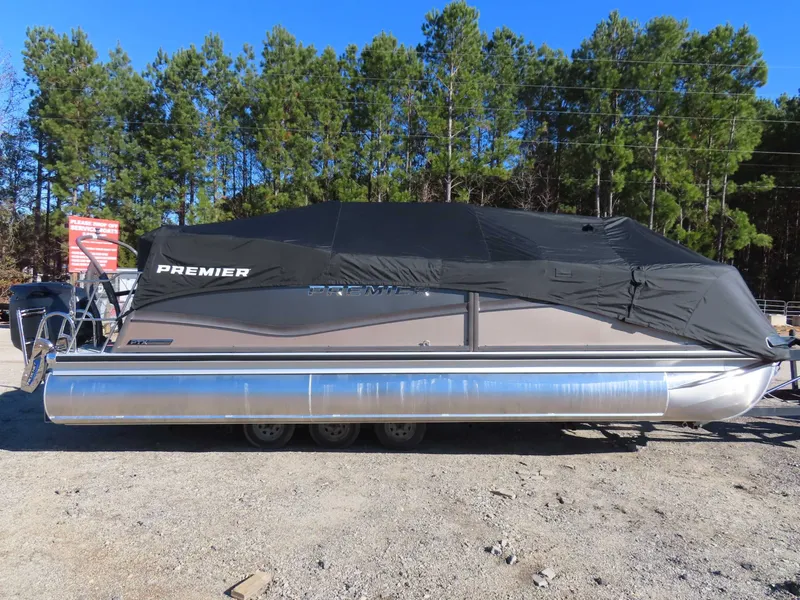 Slide: The Image of Premier Solaris 230 RL (28 PTX) 2026 - 30