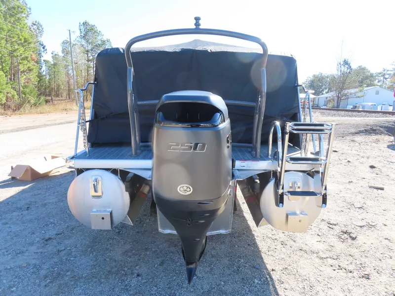 Slide: The Image of Premier Solaris 230 RL (28 PTX) 2026 - 32