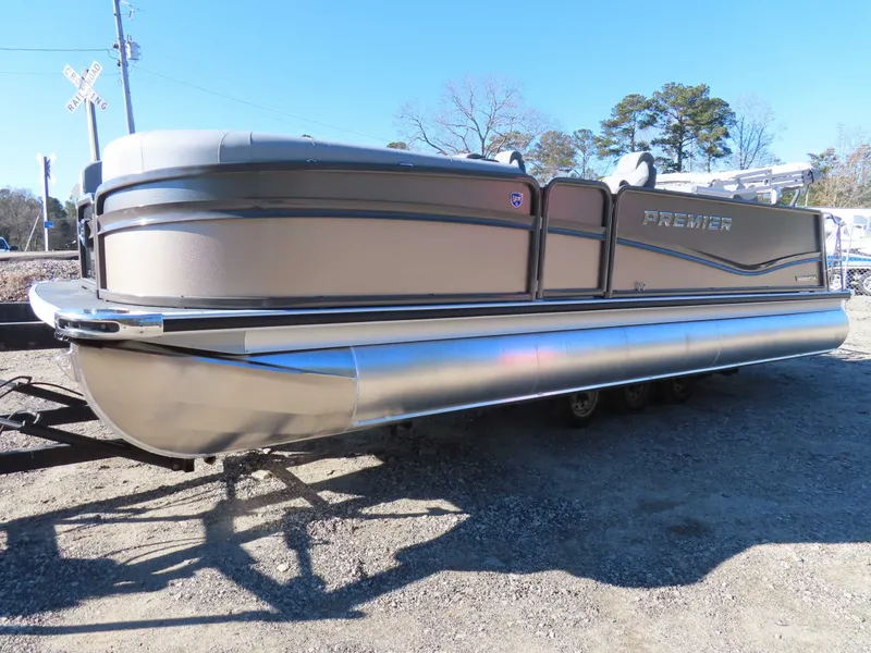 Slide: The Image of Premier Solaris 230 RL (28 PTX) 2026 - 7