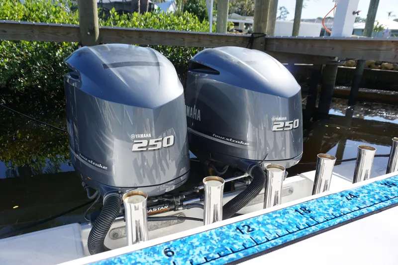 Slide: The Image of Twin Yamaha 250 outboard engines on a 2008 Hydra-Sports Vector 2900 VX boat. - 2