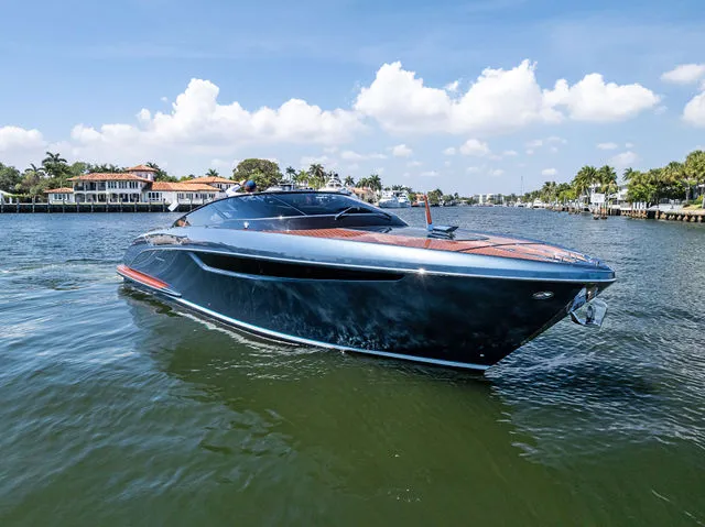 Slide: The Image of Riva 38' Rivamare 2017 - 36