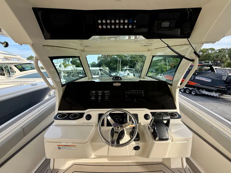 Slide: The Image of Scout 377 LXF 2023 - 1