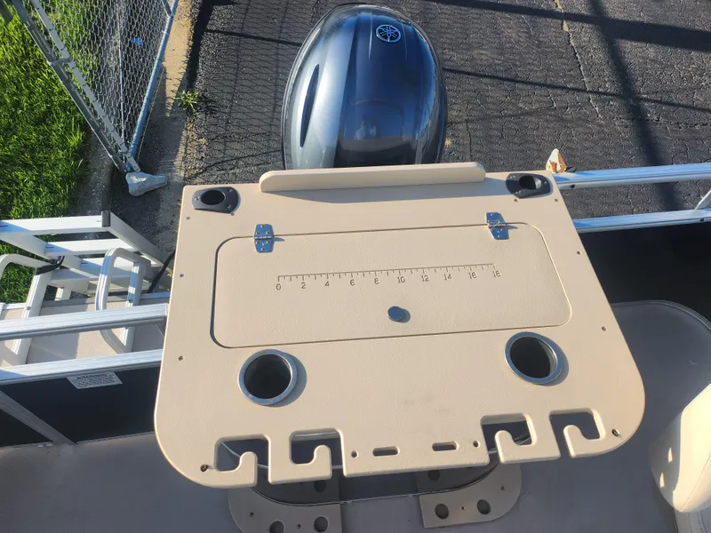 Slide: The Image of 2018 SunChaser Geneva Cruise 22 DLX 4.0 Fish boat with motor and fishing station. - 18