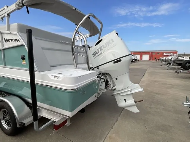 Slide: The Image of Hurricane Fundeck 2260 2026 - 5