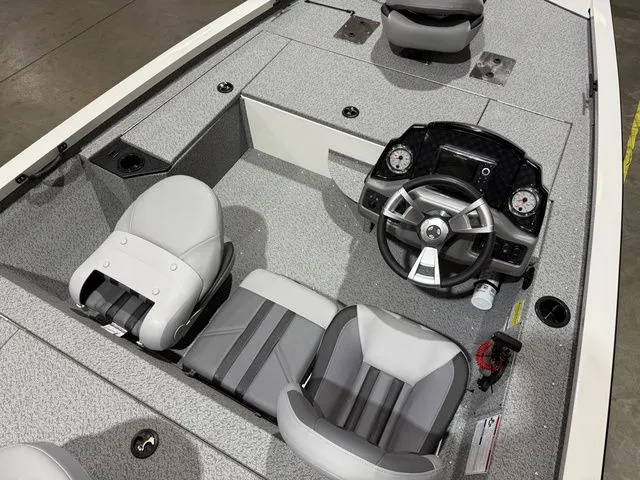 Slide: The Image of G3 Sportsman 1610 W/Yamaha 70HP 2026 - 11