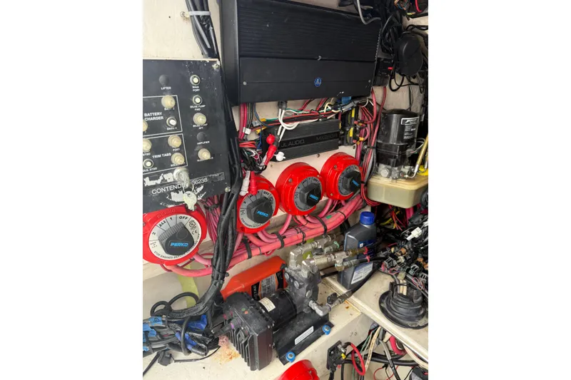 Slide: The Image of battery switchs - 14