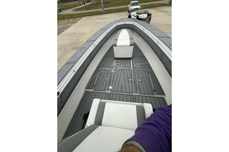 Slide: The Image of bow view - 15