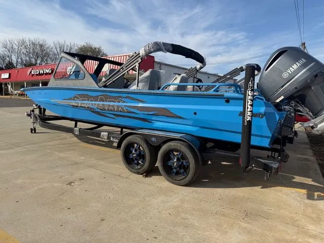 Slide: The Image of SeaArk Dynasty 2.0 With Yamaha 300 2026 - 13