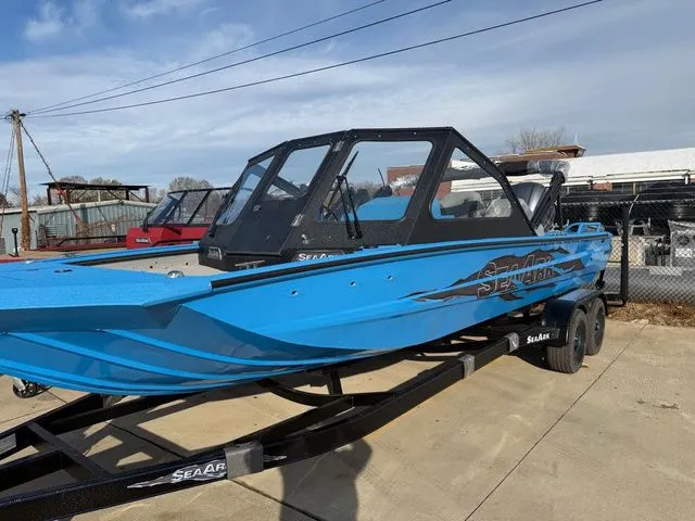 Slide: The Image of SeaArk Dynasty 2.0 With Yamaha 300 2026 - 4