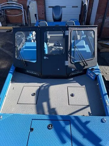 Slide: The Image of SeaArk Dynasty 2.0 With Yamaha 300 2026 - 8