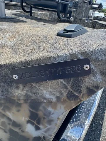 Slide: The Image of Excel Bay Pro 203 Elite with 140 HP Suzuki 2026 - 11