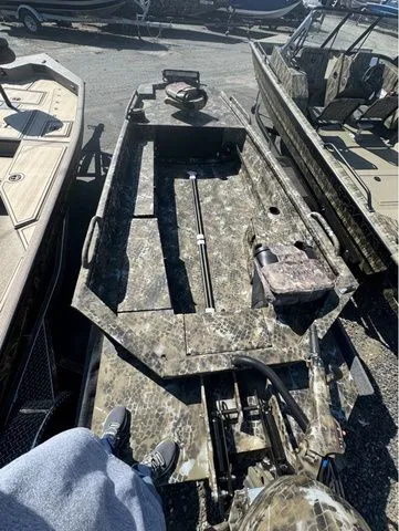 Slide: The Image of Excel 1751 Viper F4 2025 - 3