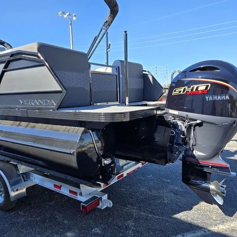 Slide: The Image of Veranda VR 235 RC 2026 - 6