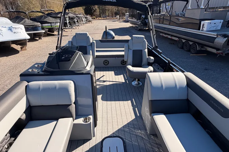 Slide: The Image of 2026 Veranda Relax VR 265 VL pontoon boat with spacious seating and modern design. - 9
