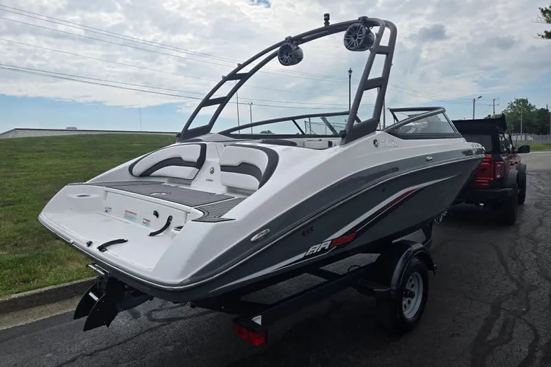 Slide: The Image of 2019 Yamaha Boats AR195 on trailer, sleek design, ready for water adventures. - 3