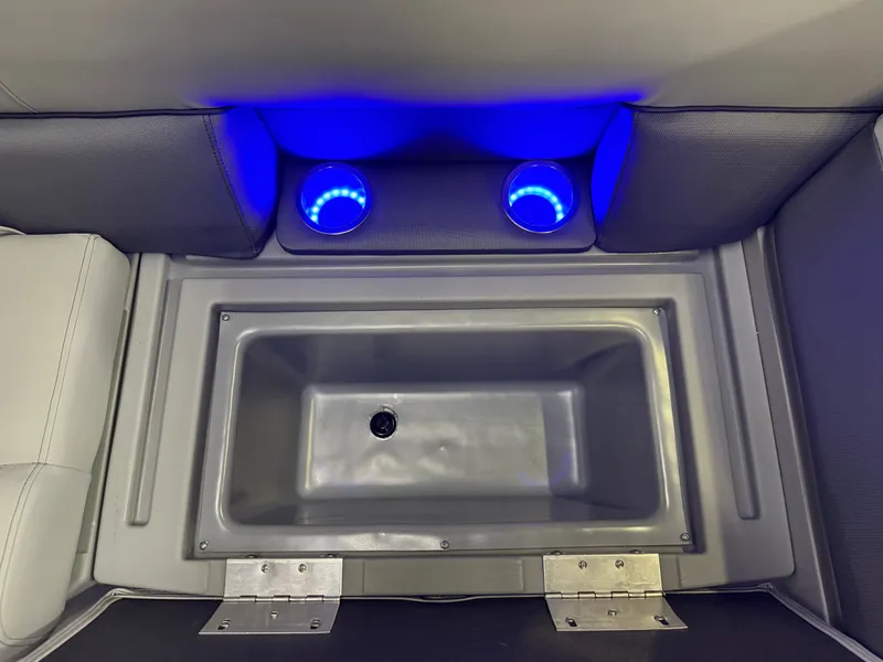 Slide: The Image of Bentley Pontoons Legacy 200HP Navigator DL 223 Quad Lounge Tritoon & Honda 4-Stroke EFI 2026 - 30