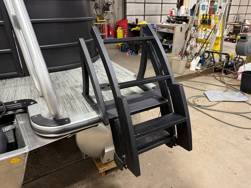 Slide: The Image of Bentley Pontoons Legacy 200HP Navigator DL 223 Quad Lounge Tritoon & Honda 4-Stroke EFI 2026 - 46