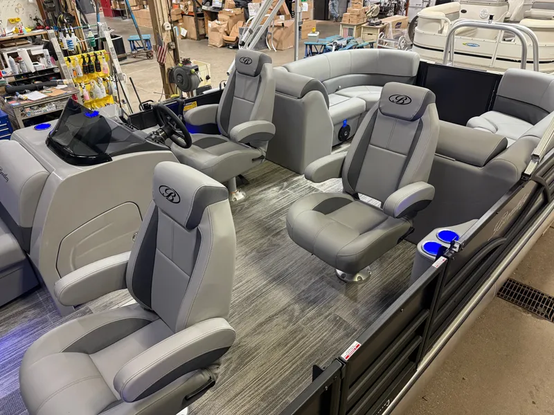 Slide: The Image of Bentley Pontoons Legacy 223 Navigator DL Quad Lounge Tritoon & Honda 4-Stroke EFI 2026 - 3