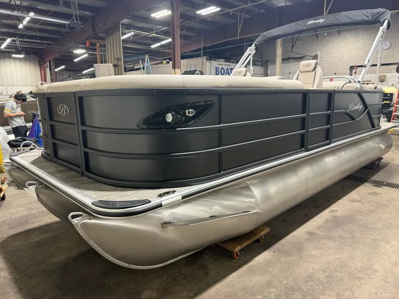Slide: The Image of Bentley Pontoons Legacy 223 Navigator Quad Lounge Tritoon & Honda 4-Stroke EFI 2026 - 41