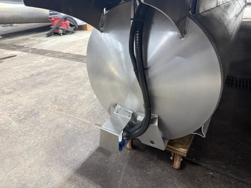 Slide: The Image of Bentley Pontoons Legacy 223 Navigator Quad Lounge Tritoon & Honda 4-Stroke EFI 2026 - 44