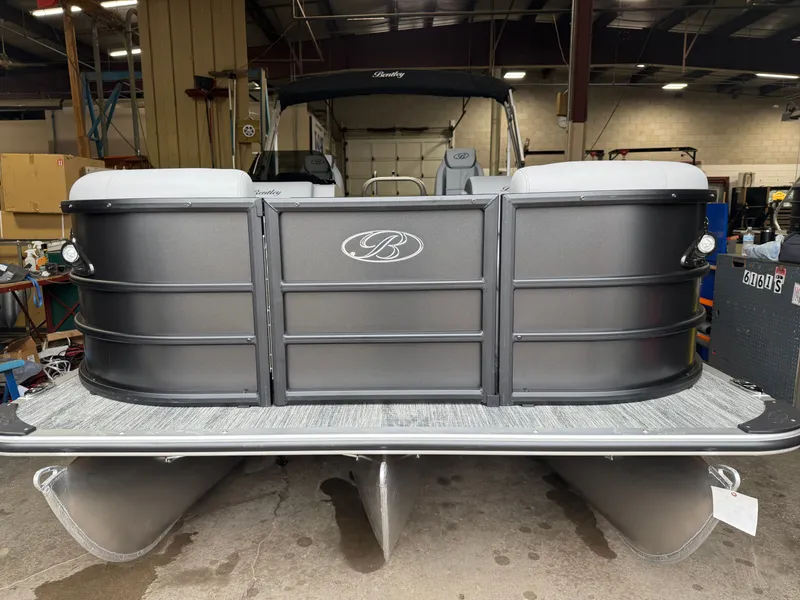 Slide: The Image of Bentley Pontoons Legacy 223 Navigator Quad Lounge Tritoon & Honda 4-Stroke EFI 2026 - 37