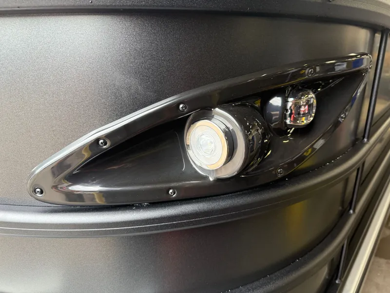 Slide: The Image of Bentley Pontoons Legacy 223 Navigator Quad Lounge Tritoon & Honda 4-Stroke EFI 2026 - 38