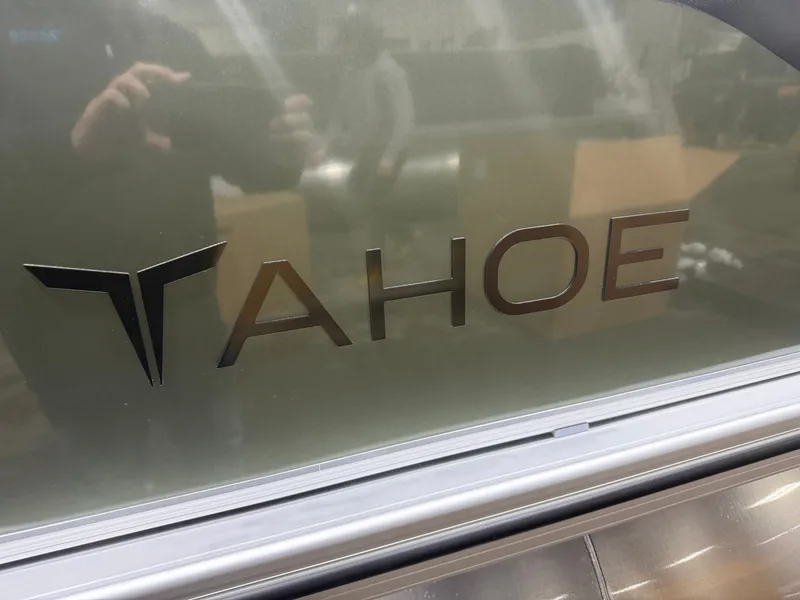 Slide: The Image of Tahoe Sport VRB 2185 Swingback & 4-Stroke $32995 2026 - 39