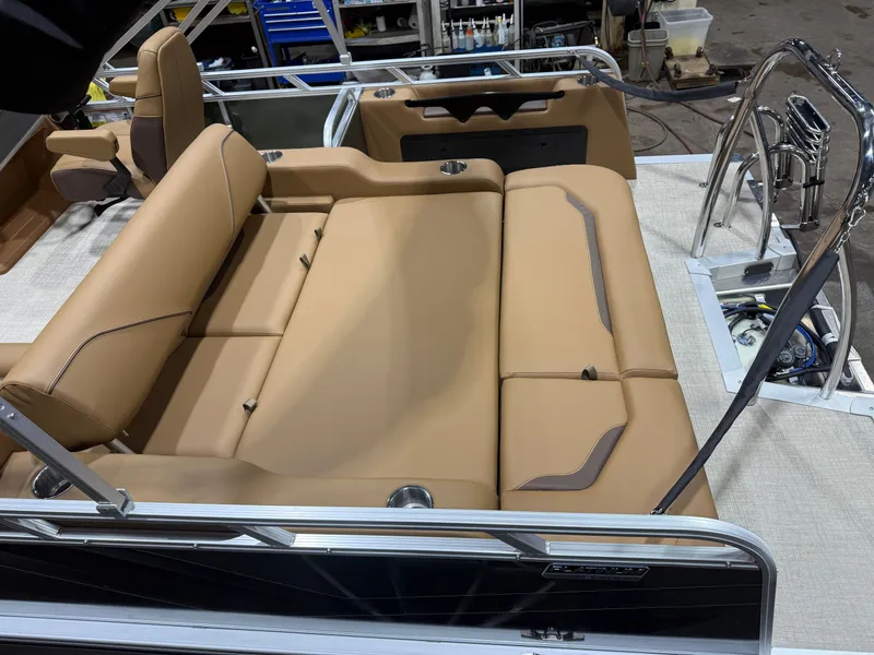 Slide: The Image of Tahoe Sport VRB 2185 Swingback & 4-Stroke $32995 2026 - 4