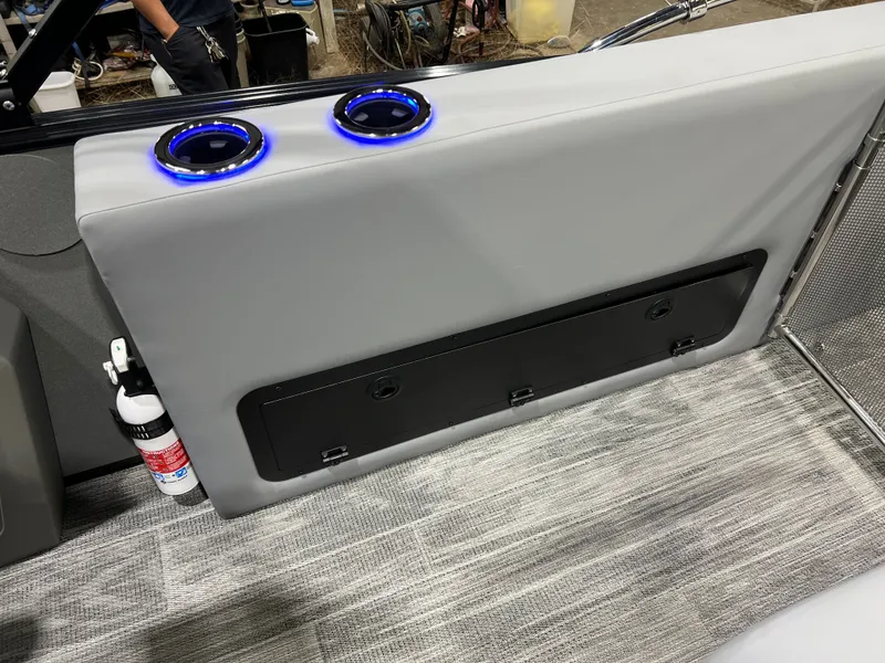 Slide: The Image of Tahoe Cascade 200HP VRB 2385 Swingback Tritoon & Honda 4-Stroke EFI 2026 - 26