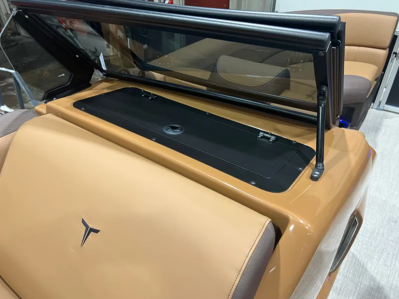 Slide: The Image of Tahoe LTZ 200HP VRB Windshield 2385 Swingback Tritoon 2026 - 18