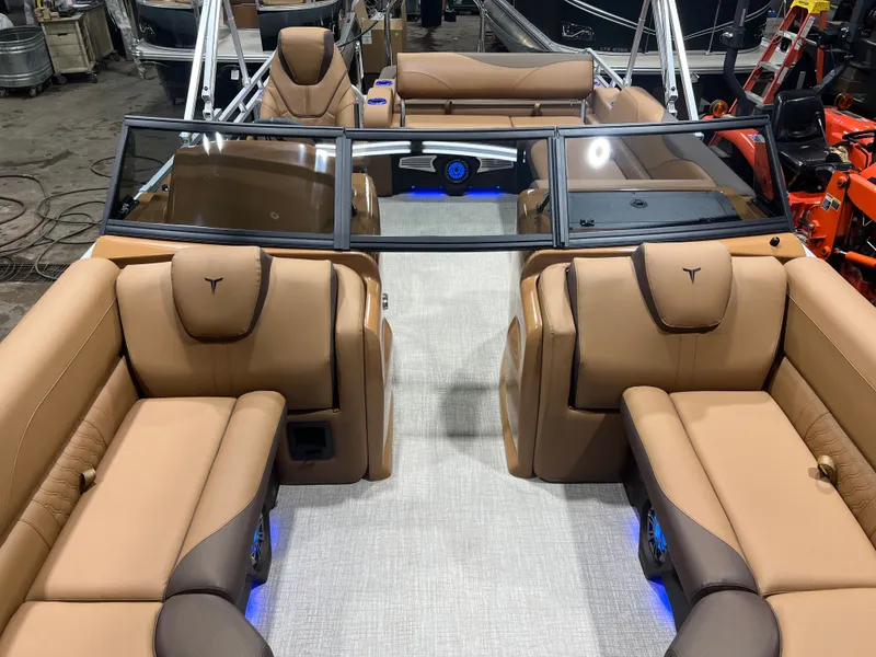 Slide: The Image of Tahoe LTZ 200HP VRB Windshield 2385 Swingback Tritoon 2026 - 5