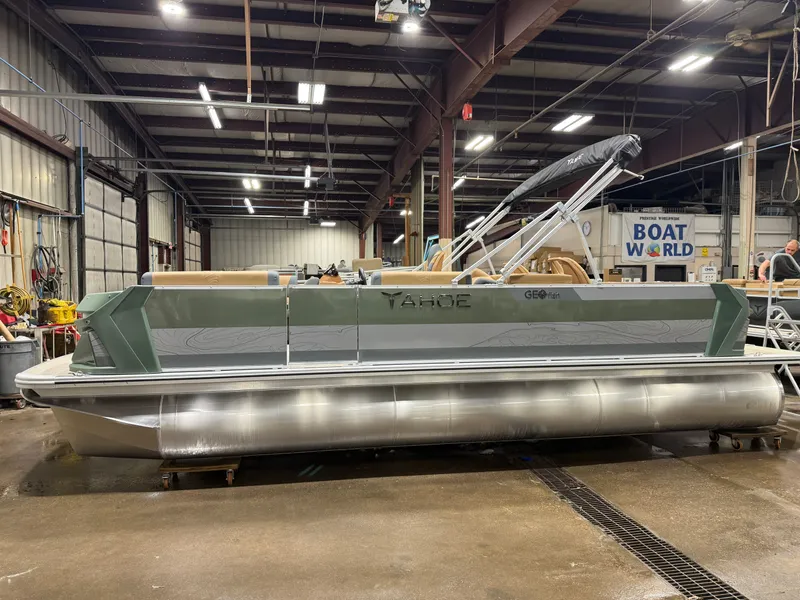 Slide: The Image of Tahoe Geofish 2385 Rear Fish & Honda 4-Stroke EFI 2026 - 44