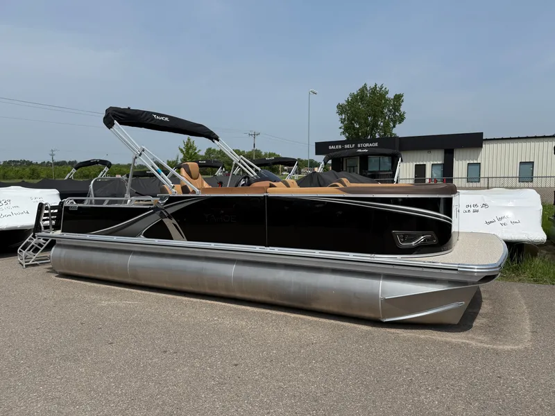 Slide: The Image of Tahoe LTZ 200HP VRB 2385 Swingback Tritoon 2025 - 40