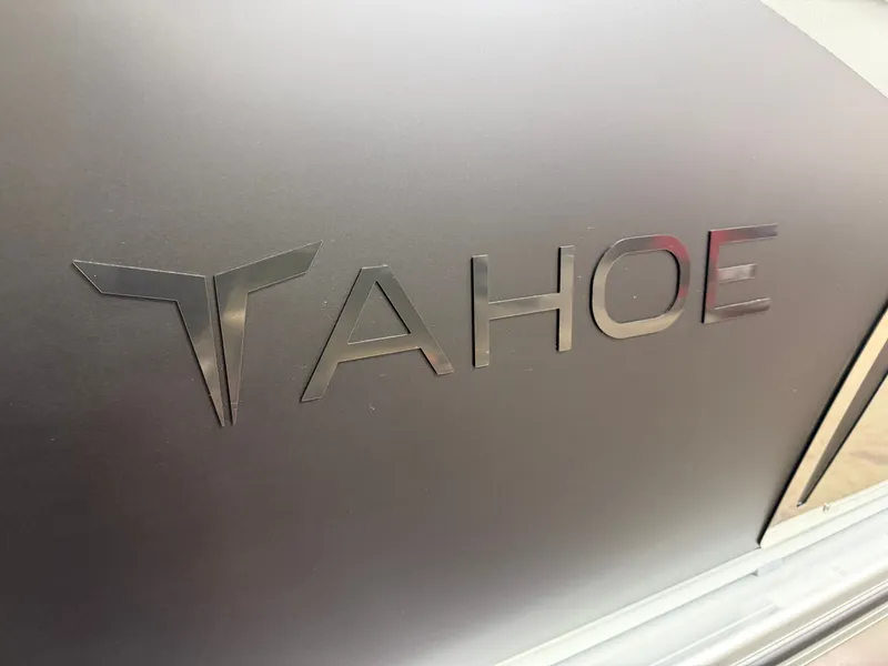 Slide: The Image of Tahoe LTZ 2385 Swingback (VRL) Tritoon & Honda 4-Stroke EFI 2025 - 42