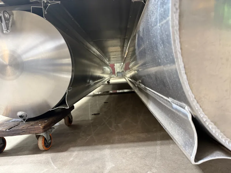 Slide: The Image of Tahoe LTZ 2385 Swingback (VRL) Tritoon & Honda 4-Stroke EFI 2025 - 45