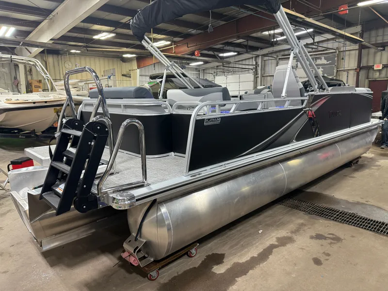 Slide: The Image of Tahoe LTZ 2385 Swingback (VRL) Tritoon & Honda 4-Stroke EFI 2025 - 50