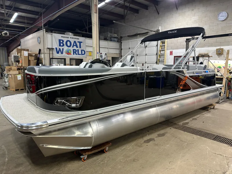 Slide: The Image of Tahoe LTZ 200HP VRL 2385 Swingback Tritoon 2025 - 41