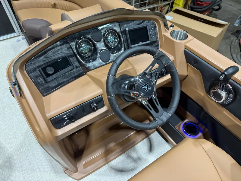 Slide: The Image of Tahoe LTZ 200HP VRL 2385 Swingback Tritoon 2025 - 11