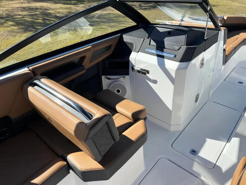 Slide: The Image of 2026 COBALT R8 - Image 13 - 13