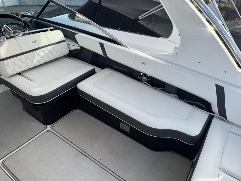 Slide: The Image of Regal 2800 Bowrider 2020 - 21