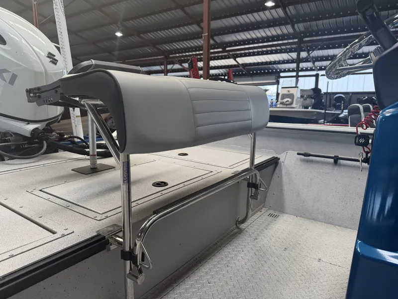 Slide: The Image of SeaArk Phantom 20X CC 2026 - 19