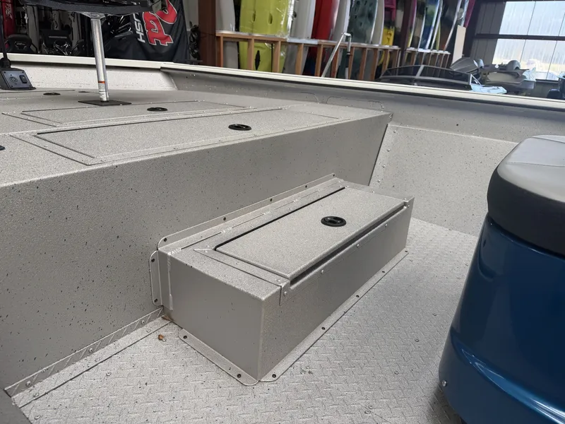 Slide: The Image of SeaArk Phantom 20X CC 2026 - 5