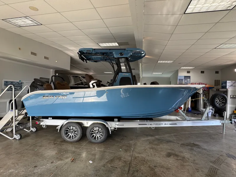 Slide: The Image of Sea Pro 245 FLXR 2026 - 6