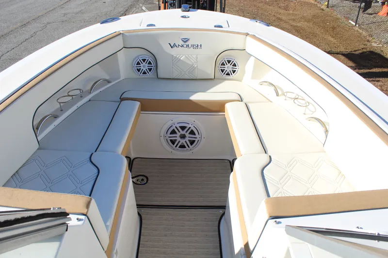 Slide: The Image of Vanquish 26DC 2016 - 16