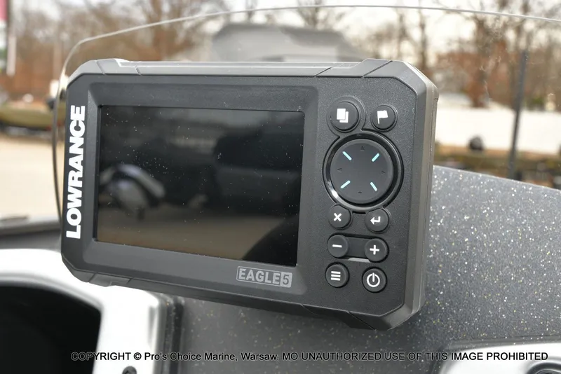 Slide: The Image of Tracker Pro Team 195 TXW Tournament Edition 2026 - 10