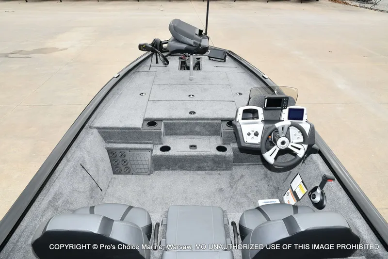 Slide: The Image of Tracker Pro Team 195 TXW Tournament Edition 2026 - 41