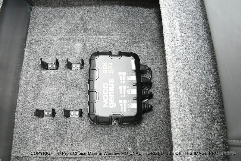 Slide: The Image of Tracker Pro Team 195 TXW Tournament Edition 2026 - 54