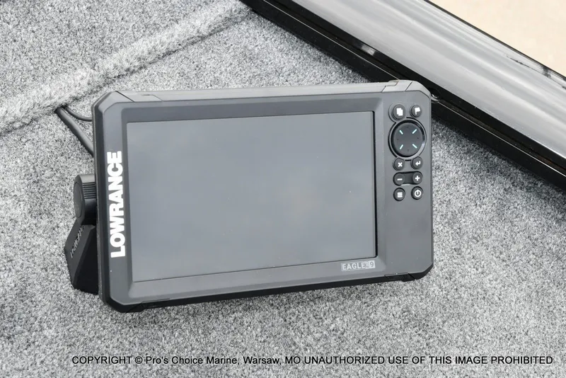 Slide: The Image of Tracker Pro Team 195 TXW Tournament Edition 2026 - 6