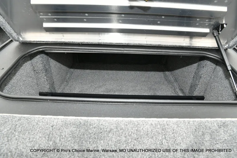 Slide: The Image of Tracker Pro Team 195 TXW Tournament Edition 2026 - 60